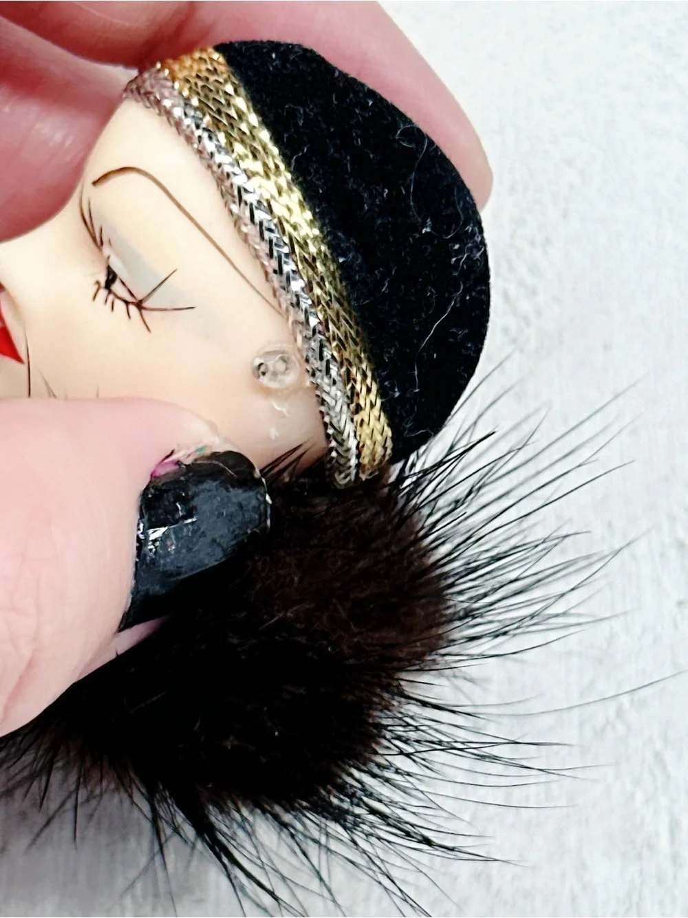 383u. Ladyface Fur Brooch Vintage